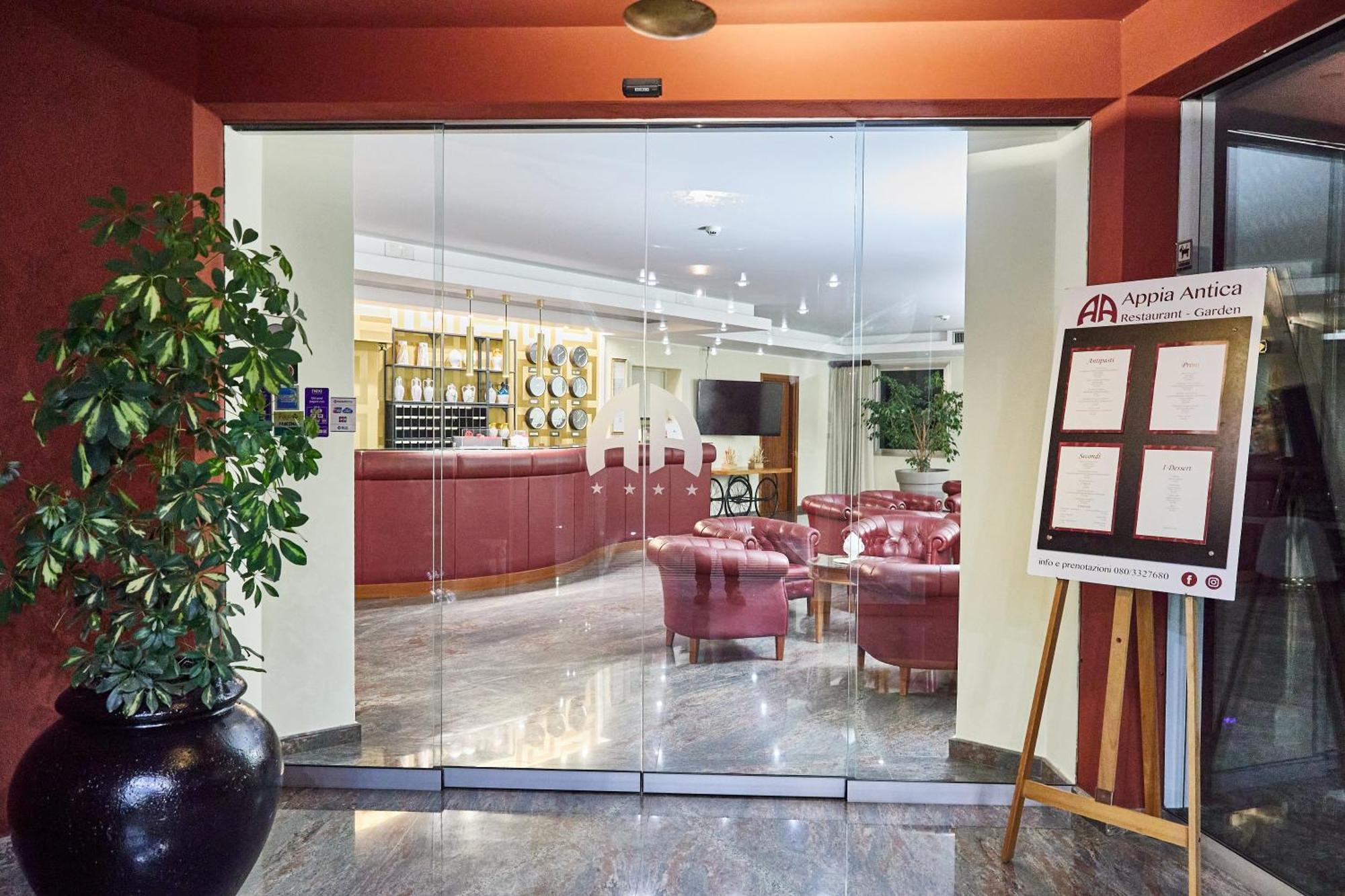 Appia Antica Hotel Corato Exterior photo